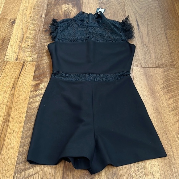 NWT Maje Woman’s Black Izona Lace Detail Romper Accents Size 36/US 4 - Picture 3 of 10